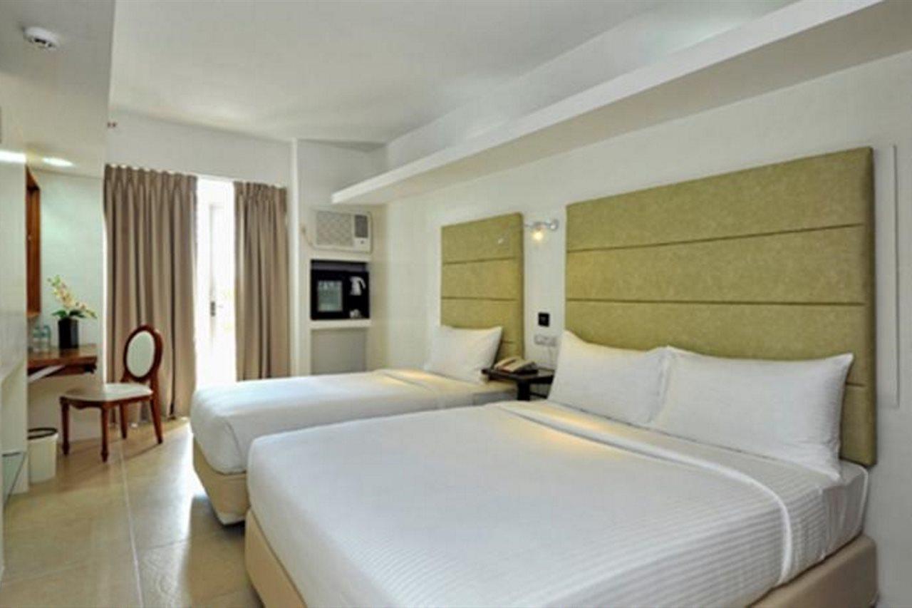 เวลคัม โฮเต็ล Hotel Cebu ภายนอก รูปภาพ