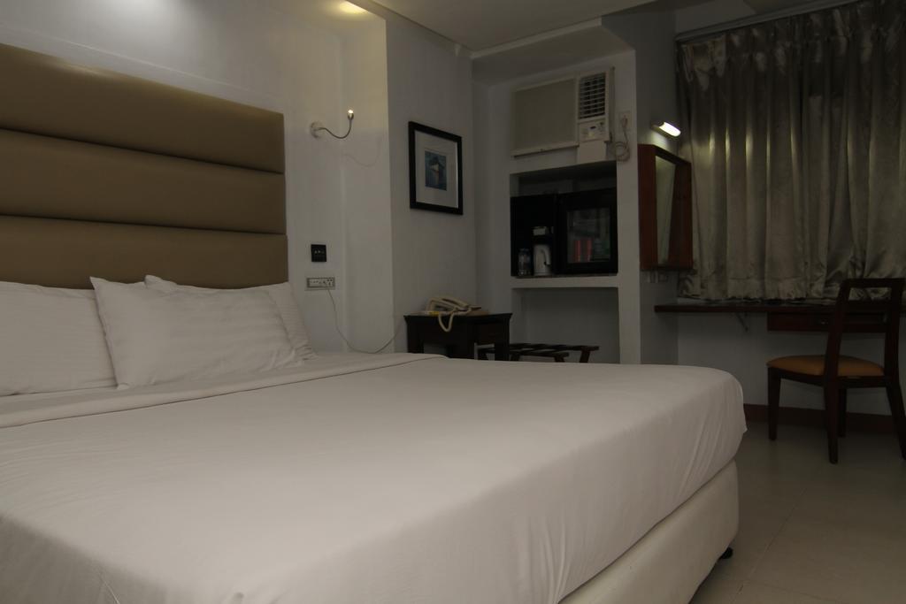 เวลคัม โฮเต็ล Hotel Cebu ภายนอก รูปภาพ