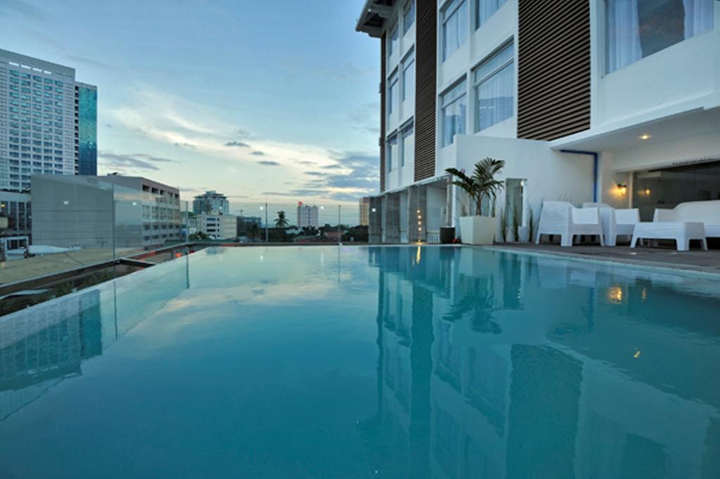 เวลคัม โฮเต็ล Hotel Cebu ภายนอก รูปภาพ